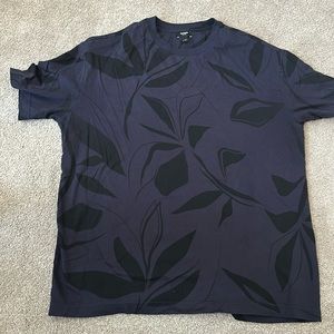 Express relaxed fit t-shirt size L